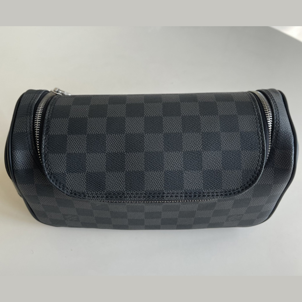 Louis Vuitton Toiletry Pouch   N47625 - PerfectKickZ