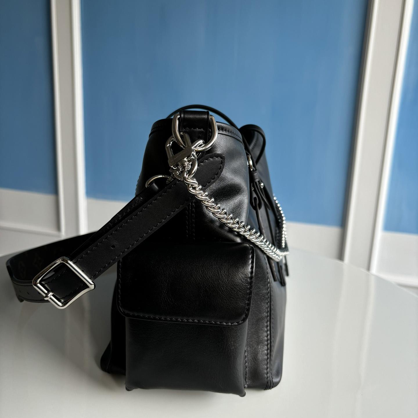 Louis Vuitton CarryAll Cargo PM    M24861 - PerfectKickZ