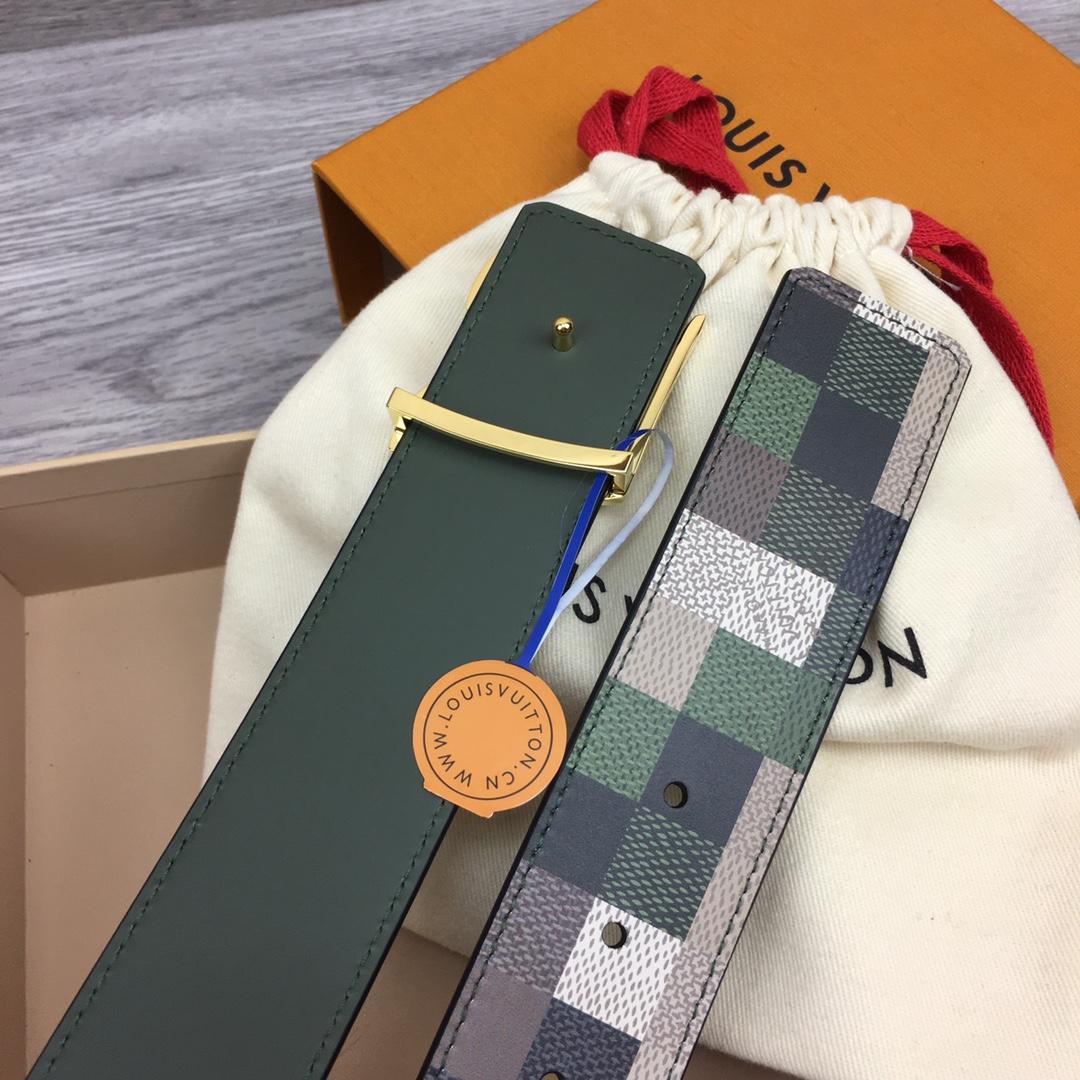 Louis Vuitton LV Mega Pixel 40mm Reversible Belt - PerfectKickZ