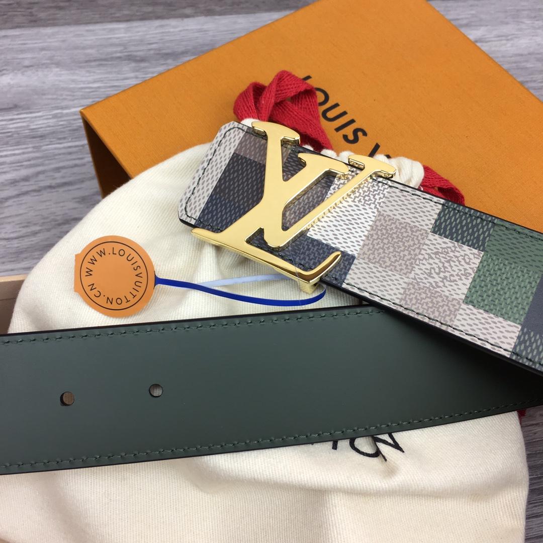 Louis Vuitton LV Mega Pixel 40mm Reversible Belt - PerfectKickZ