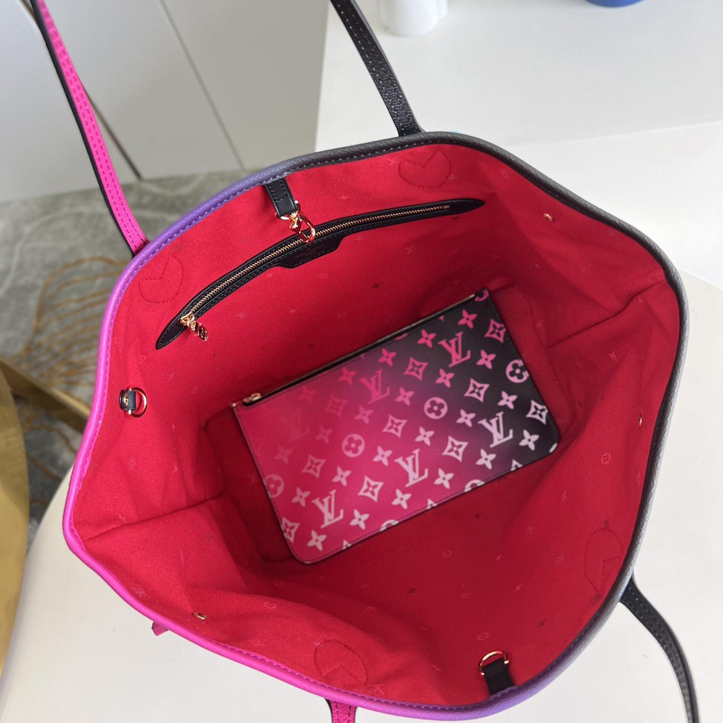 Louis Vuitton Neverfull MM Tote (31-28-14cm)    M20511 - PerfectKickZ