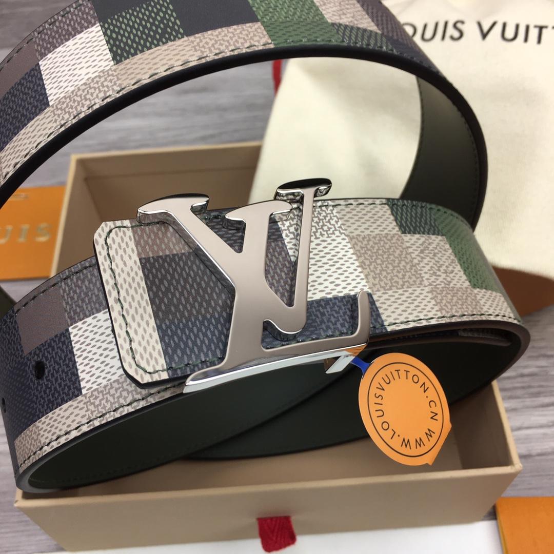 Louis Vuitton LV Mega Pixel 40mm Reversible Belt - PerfectKickZ