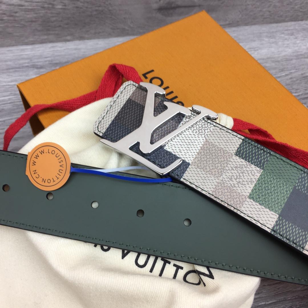 Louis Vuitton LV Mega Pixel 40mm Reversible Belt - PerfectKickZ