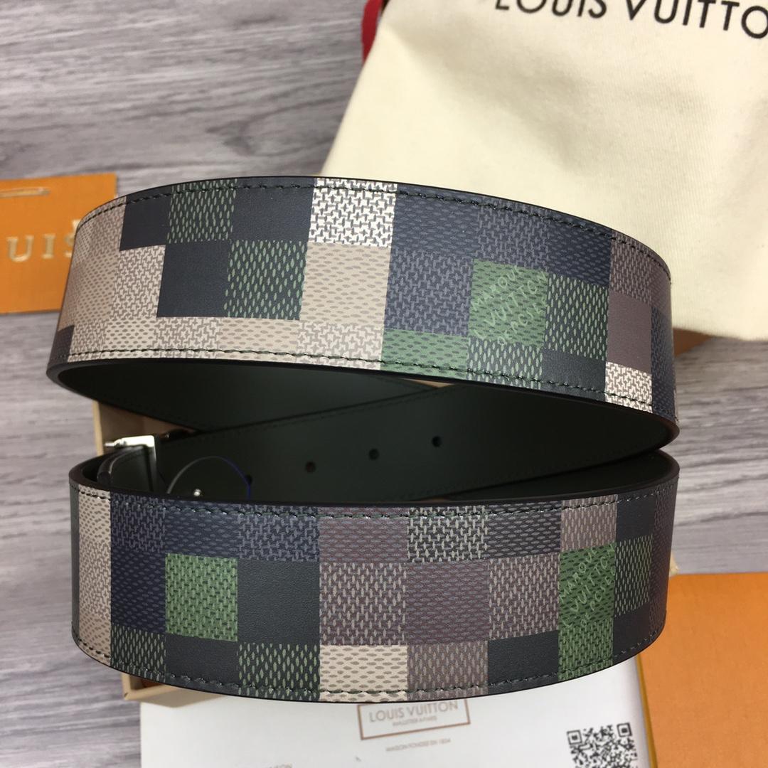 Louis Vuitton LV Mega Pixel 40mm Reversible Belt - PerfectKickZ