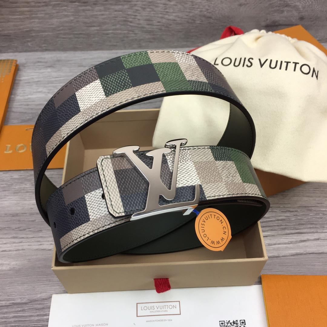 Louis Vuitton LV Mega Pixel 40mm Reversible Belt - PerfectKickZ