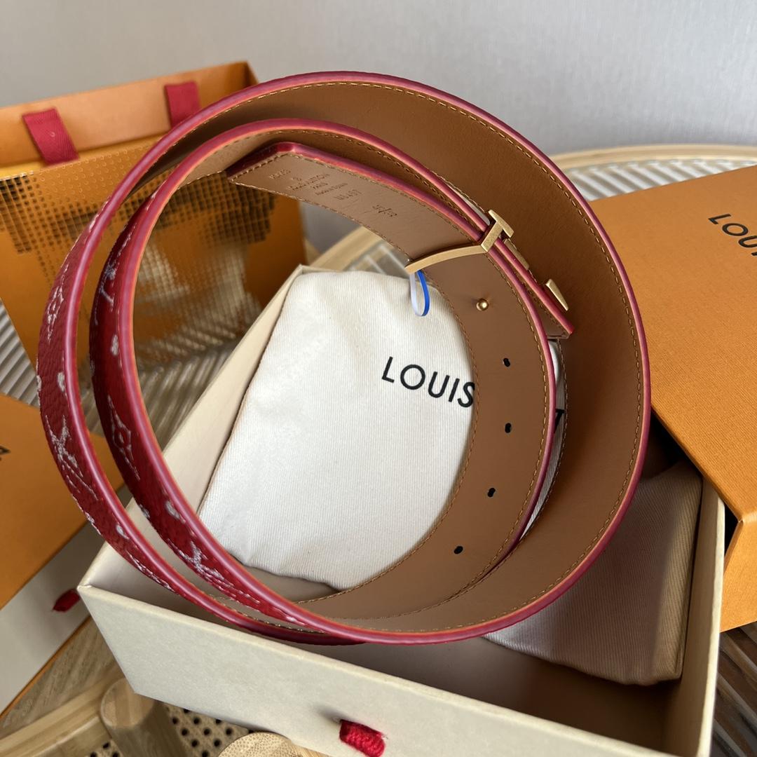 Louis Vuitton LV Initiales 40mm Reversible Belt   M8457V - PerfectKickZ