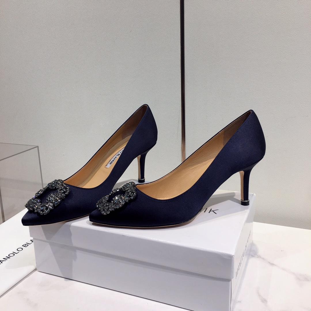 Manolo Blahnik 95mm Hangisi Pumps - PerfectKickZ
