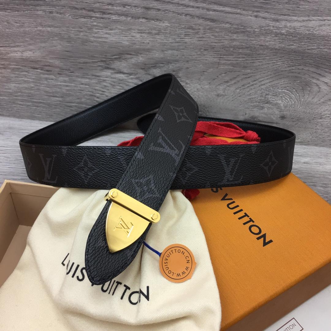Louis Vuitton LV Trunk 35mm Reversible Belt - PerfectKickZ