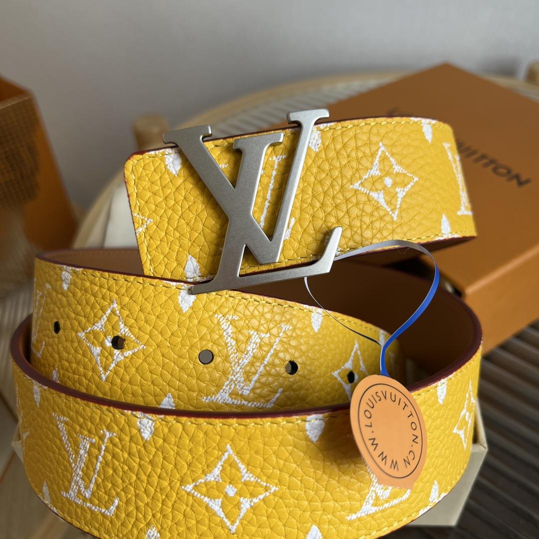 Louis Vuitton LV Initiales 40mm Reversible Belt       - 
