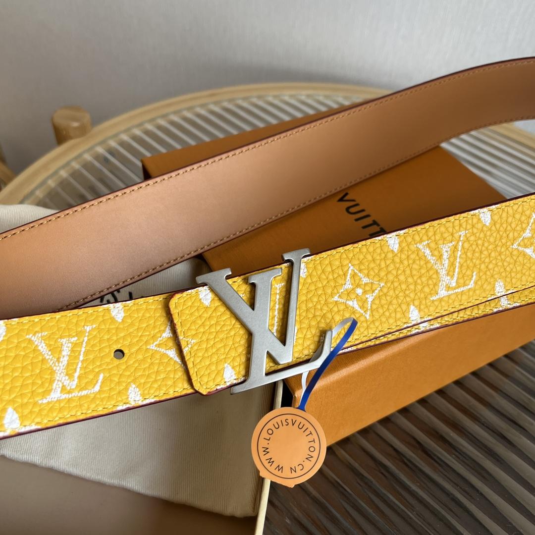 Louis Vuitton LV Initiales 40mm Reversible Belt       - 