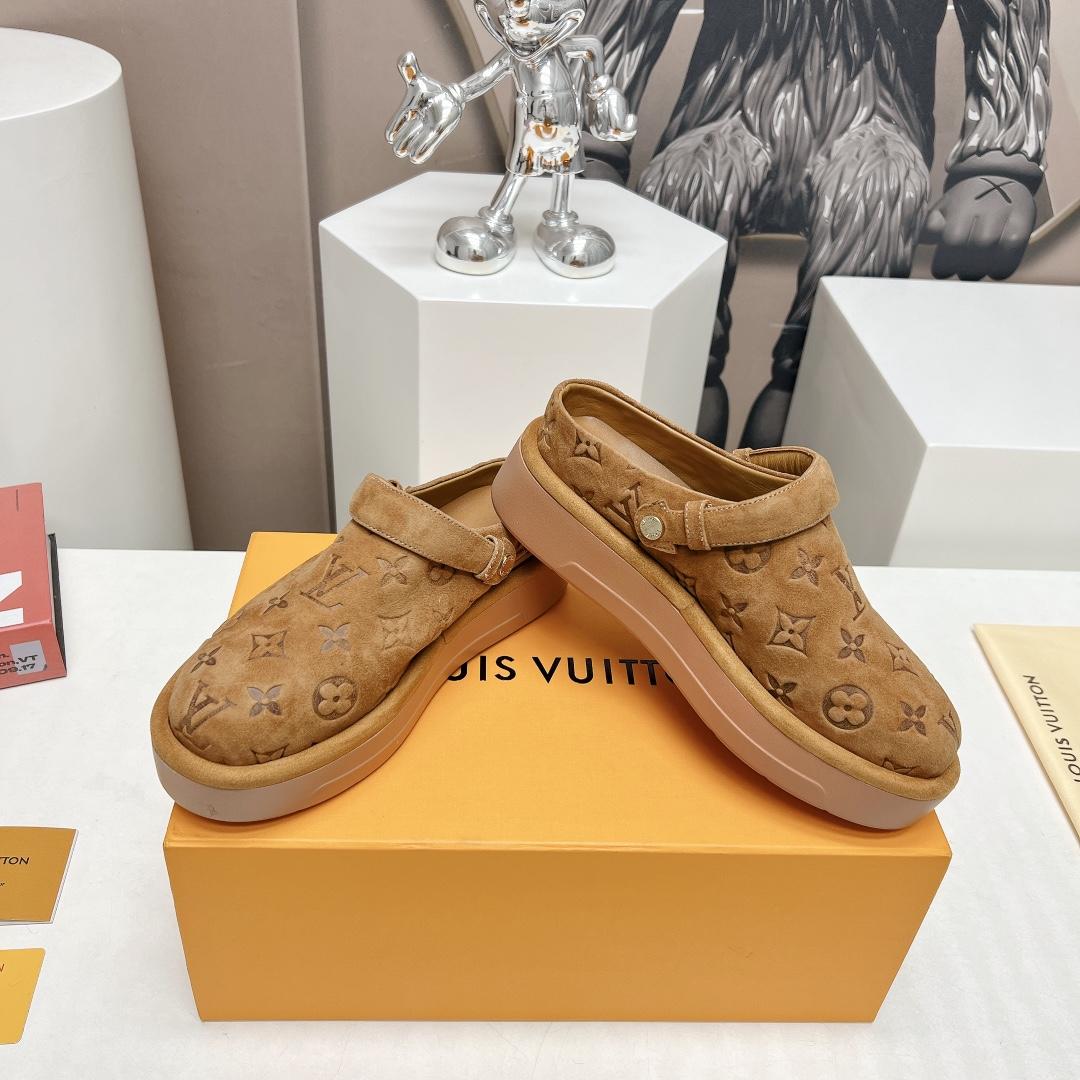 Louis Vuitton Aspen Platform Clog          1ACHWJ - 