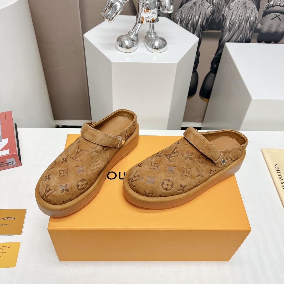 Louis Vuitton Aspen Platform Clog          1ACHWJ - 