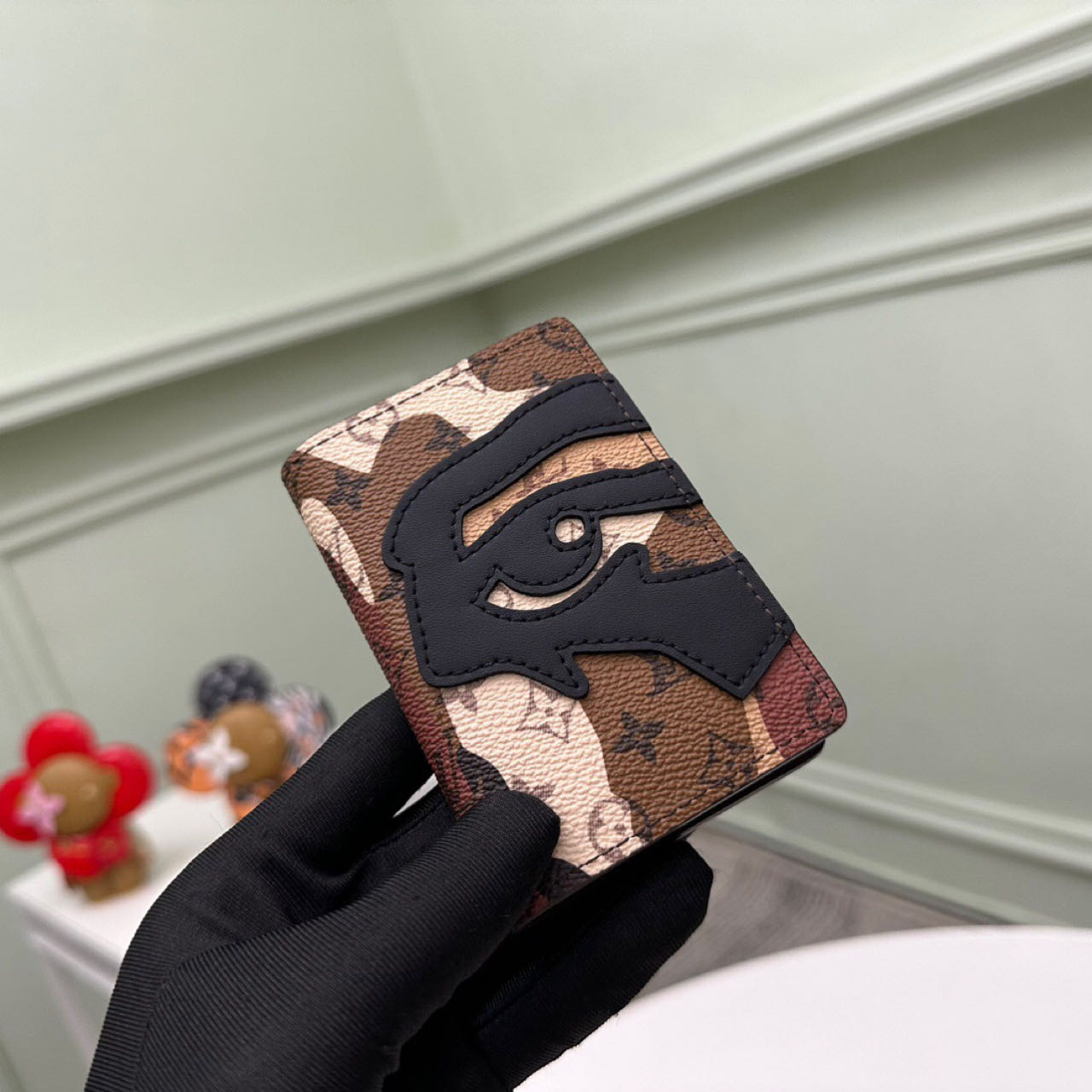 Louis Vuitton Pocket Organizer   M82574 - PerfectKickZ