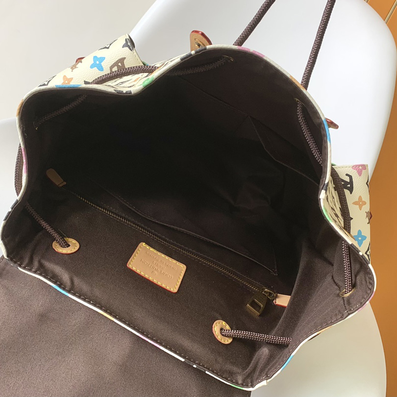 Louis Vuitton Christopher MM   M25240 - PerfectKickZ
