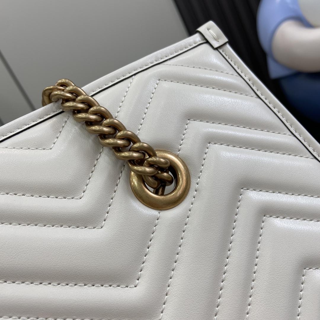 Gucci GG Marmont Medium Tote  - 