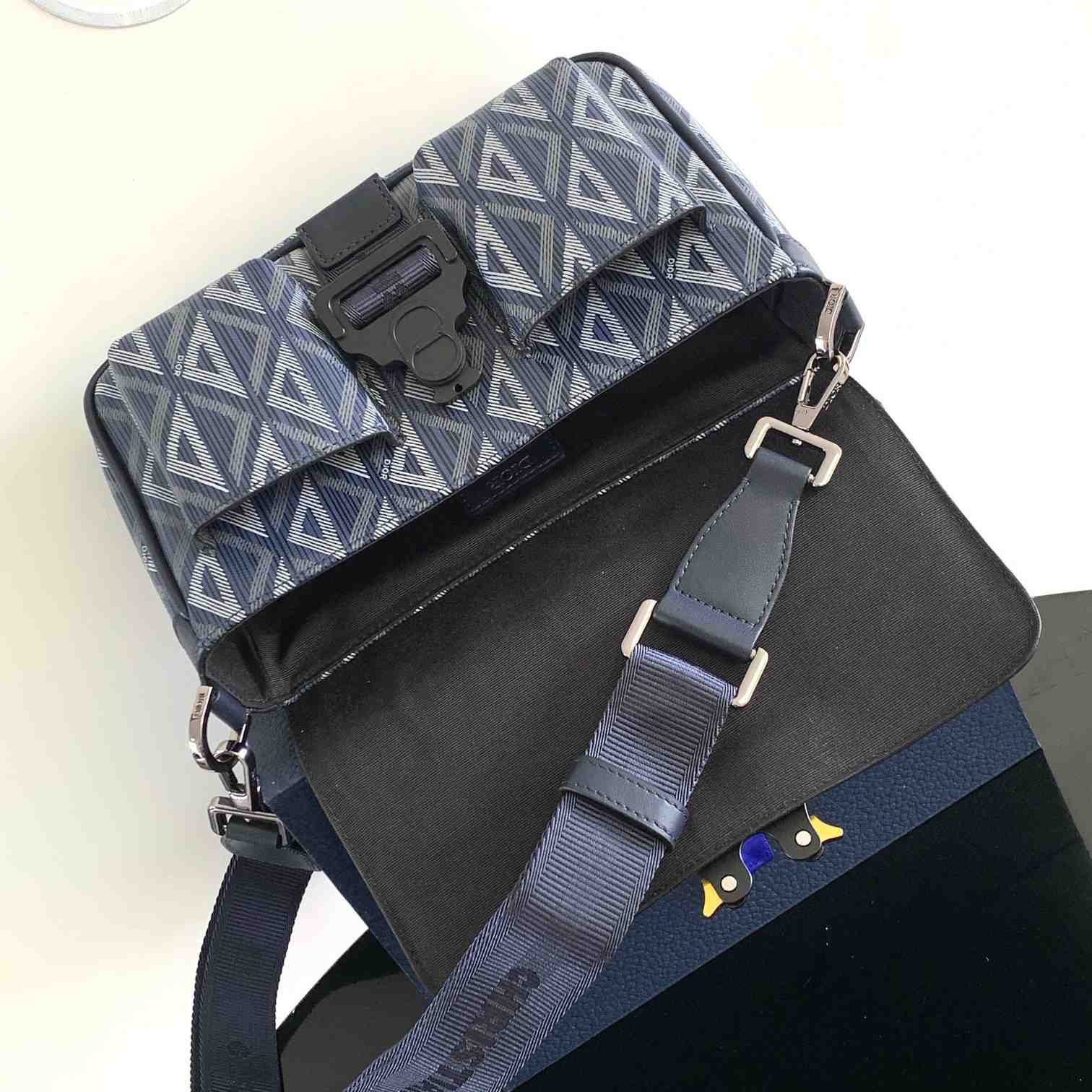 Dior Hit The Road Bag With Strap - PerfectKickZ