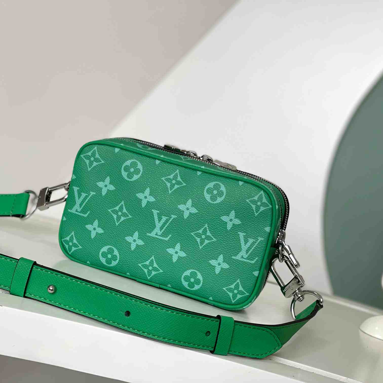 Louis Vuitton Alpha Wearable Wallet    M30997 - PerfectKickZ