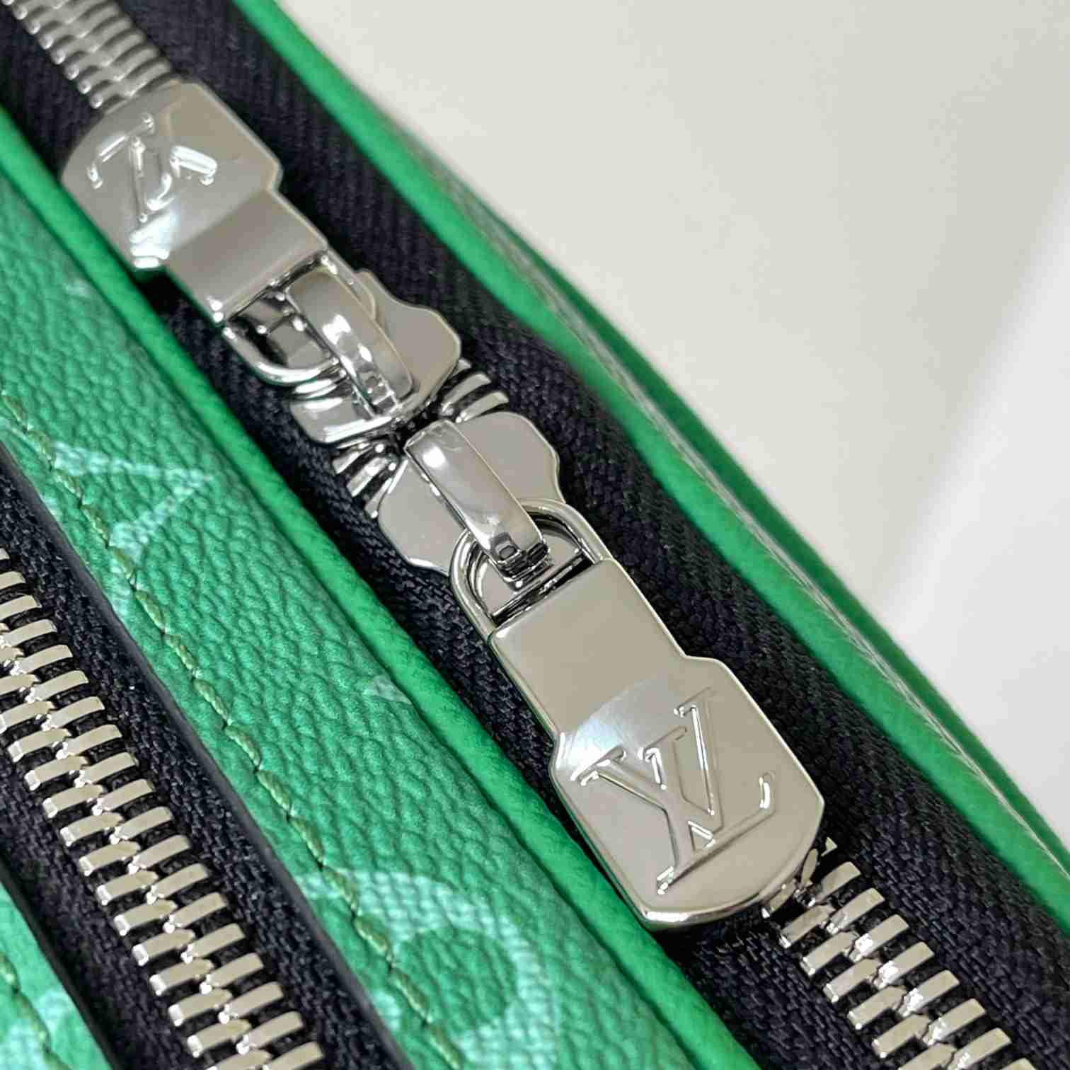 Louis Vuitton Alpha Wearable Wallet    M30997 - PerfectKickZ