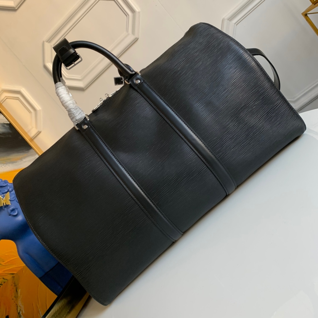 Louis Vuitton x Supreme Keepall  Bandouliere 45 Travel Bag - PerfectKickZ