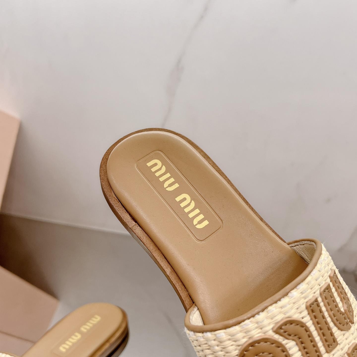 Miu Miu Raffia-effect Woven Fabric Slides - PerfectKickZ