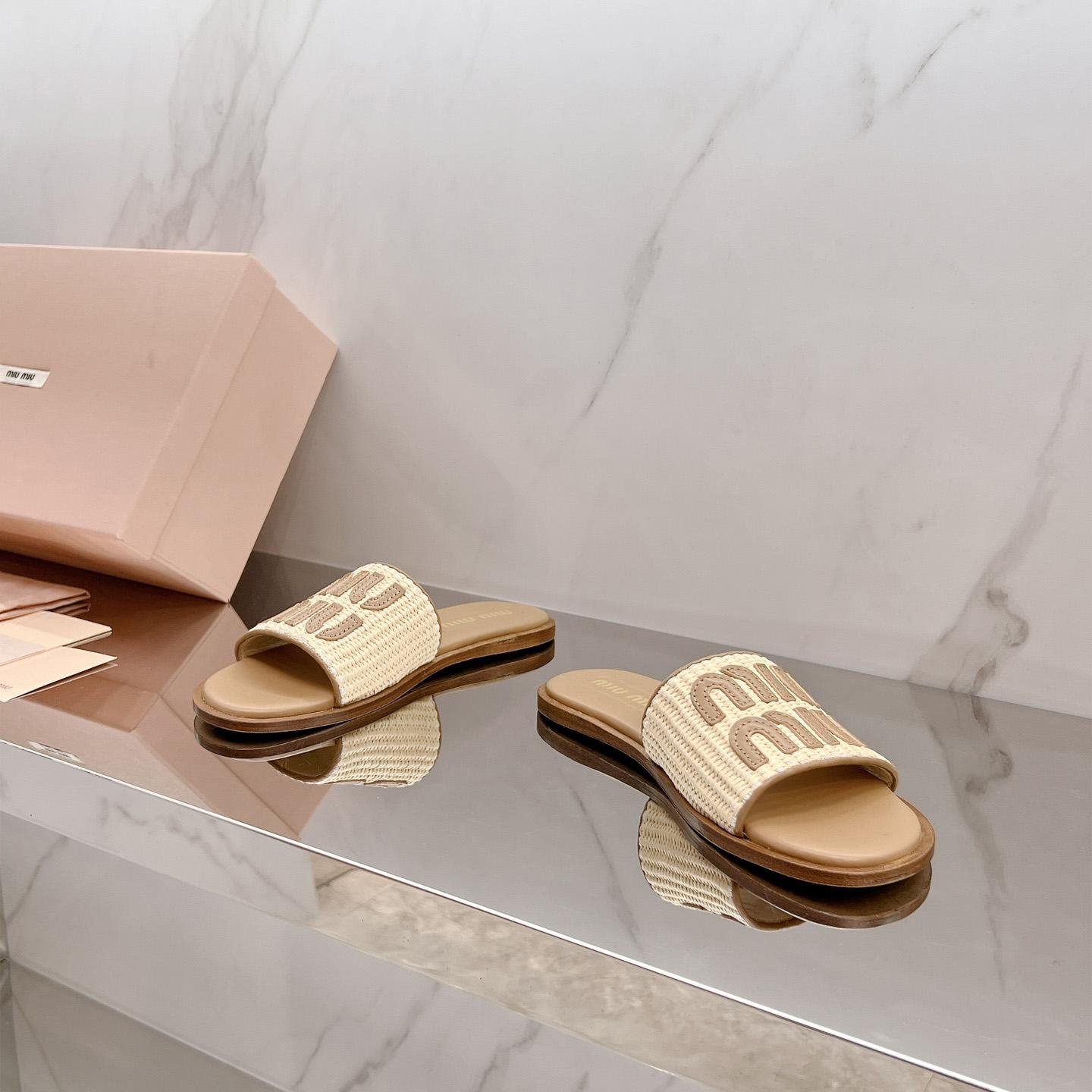 Miu Miu Raffia-effect Woven Fabric Slides - PerfectKickZ