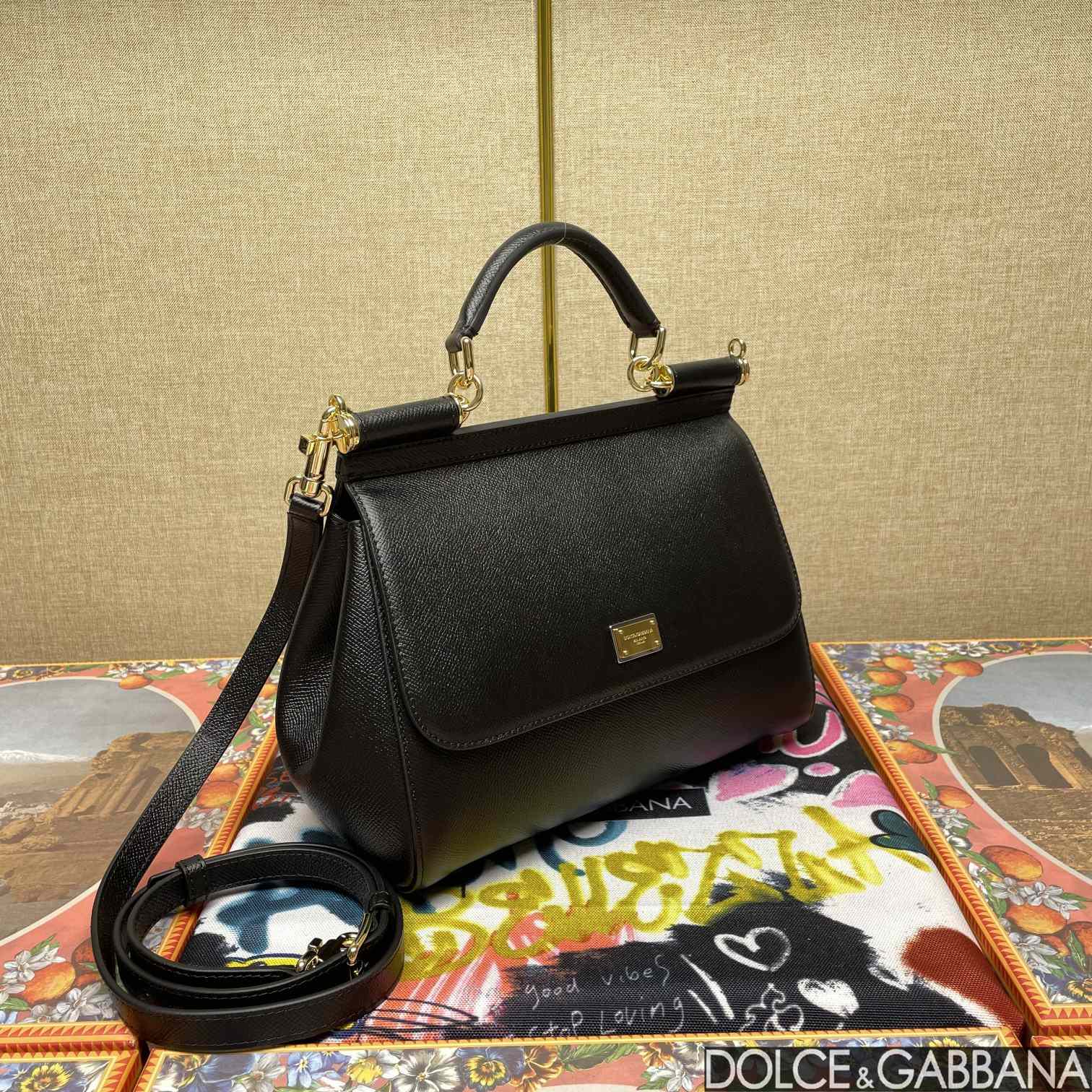 Dolce & Gabbana Sicily Handbag (25*12*20cm) - PerfectKickZ