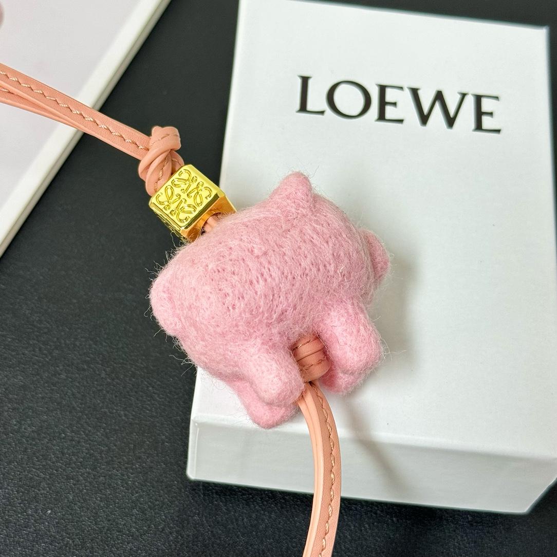 Loewe Pig Charm In Felt - PerfectKickZ