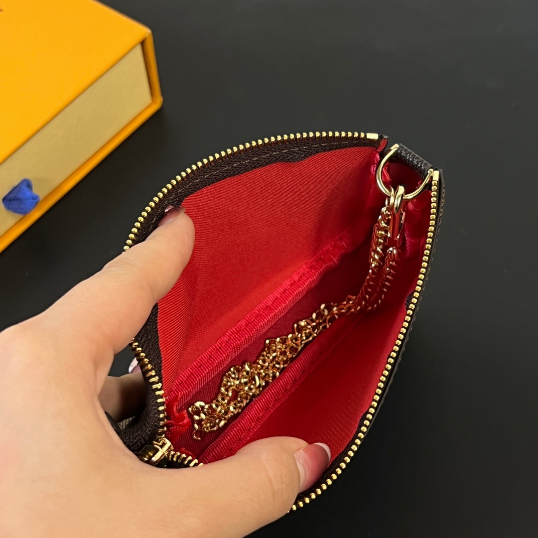 Louis Vuitton Mini Pochette Accessoires    M82841 - PerfectKickZ