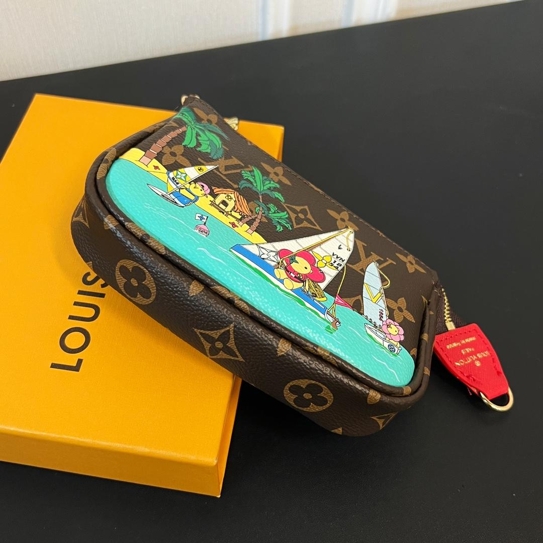 Louis Vuitton Mini Pochette Accessoires    M82841 - 