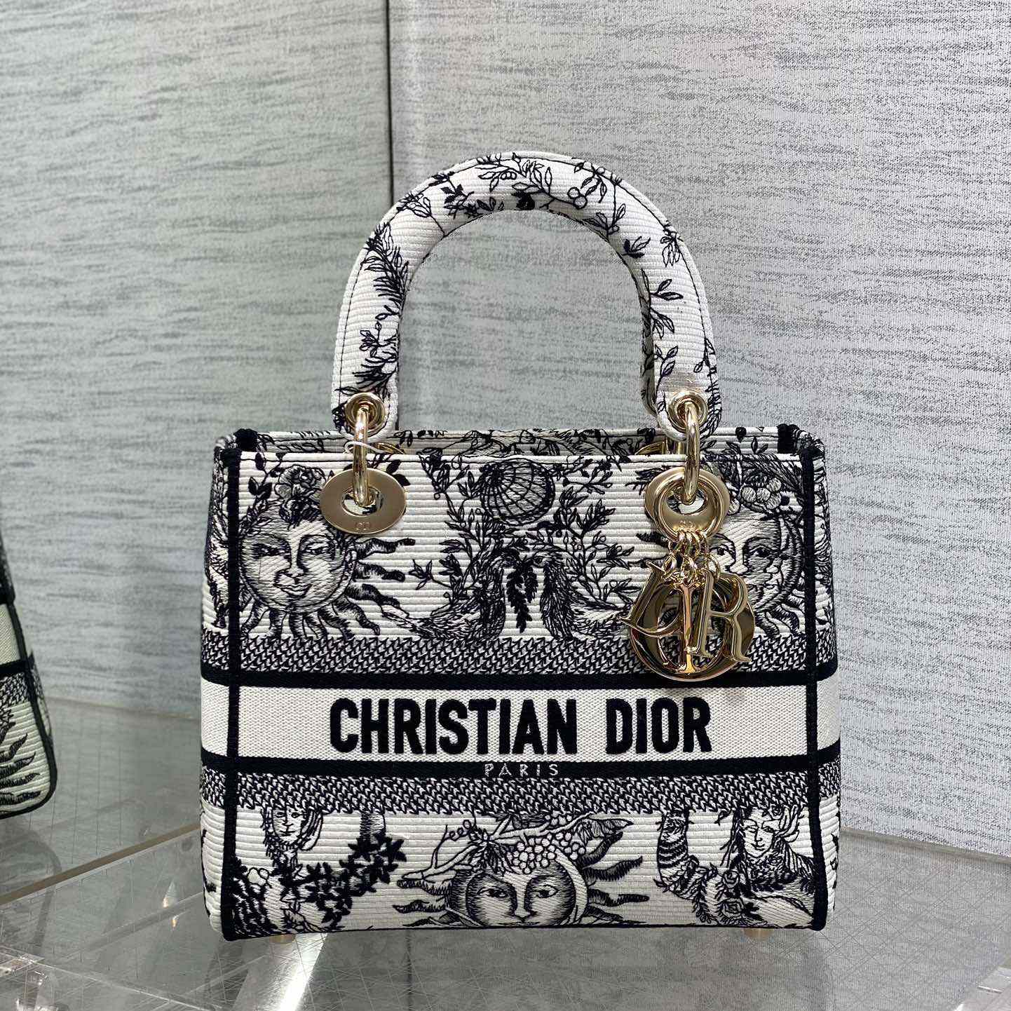 Dior Medium Lady D-Lite Bag - PerfectKickZ