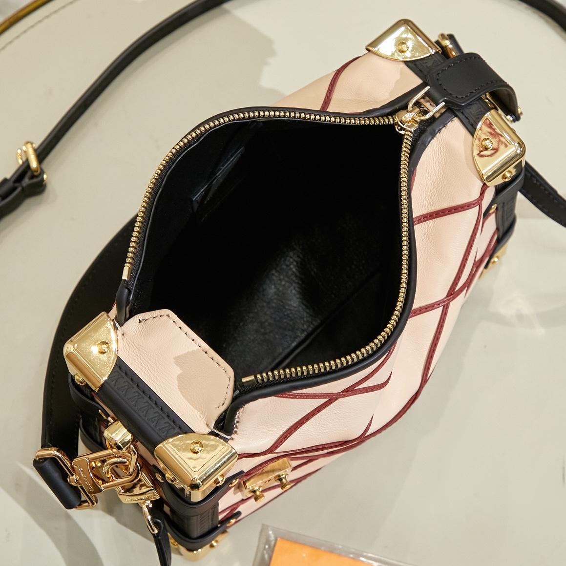 Louis Vuitton Side Trunk MM   M24403 - PerfectKickZ