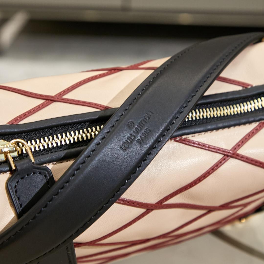 Louis Vuitton Side Trunk MM   M24403 - PerfectKickZ