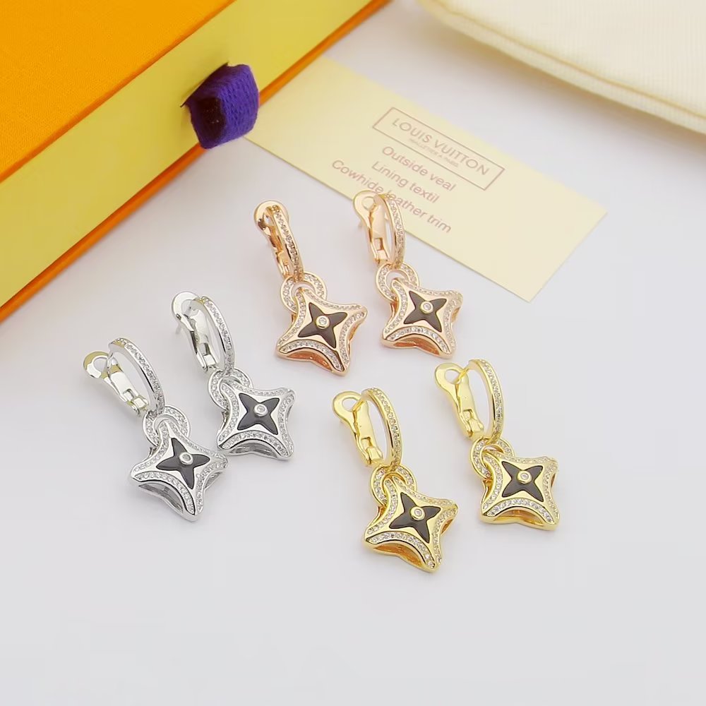 Louis Vuitton Ever Blossom Earrings - PerfectKickZ
