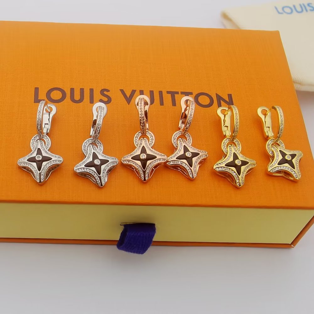 Louis Vuitton Ever Blossom Earrings - PerfectKickZ