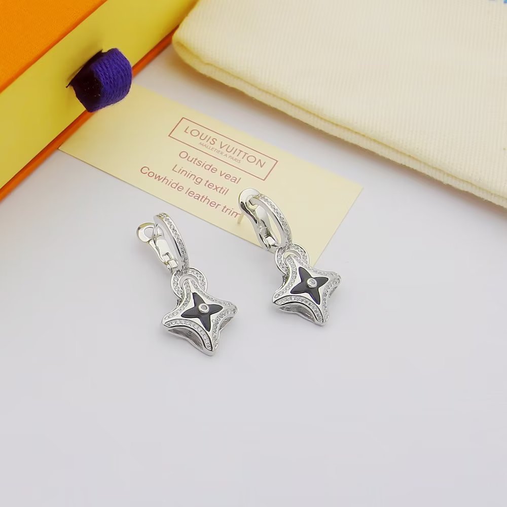 Louis Vuitton Ever Blossom Earrings - PerfectKickZ
