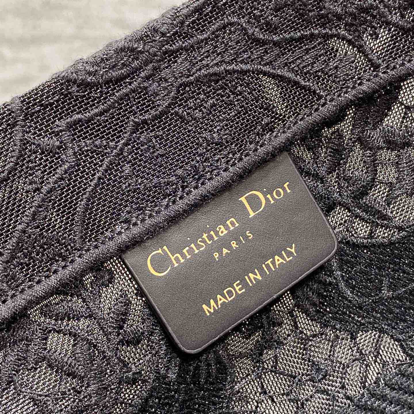 Dior Medium Dior Book Tote - PerfectKickZ