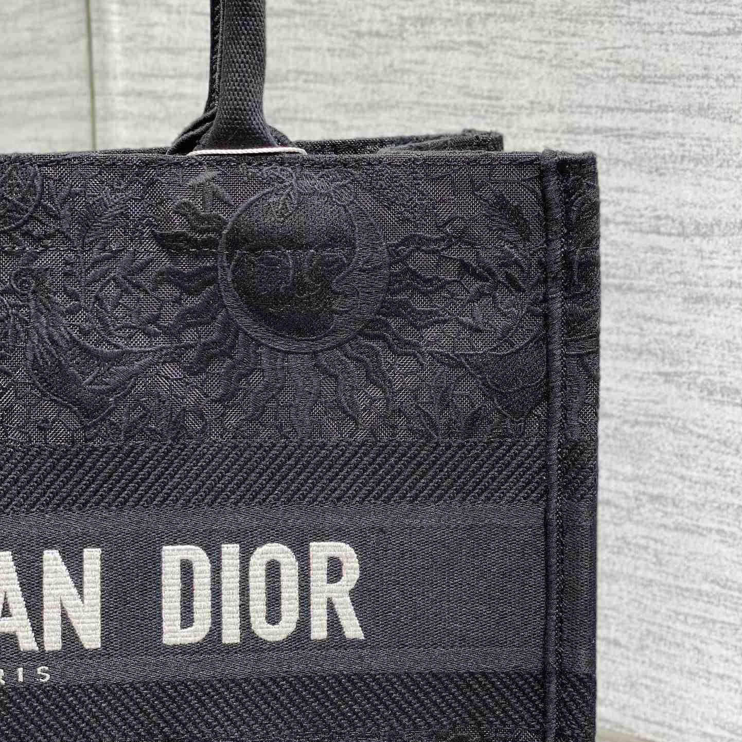 Dior Medium Dior Book Tote - PerfectKickZ