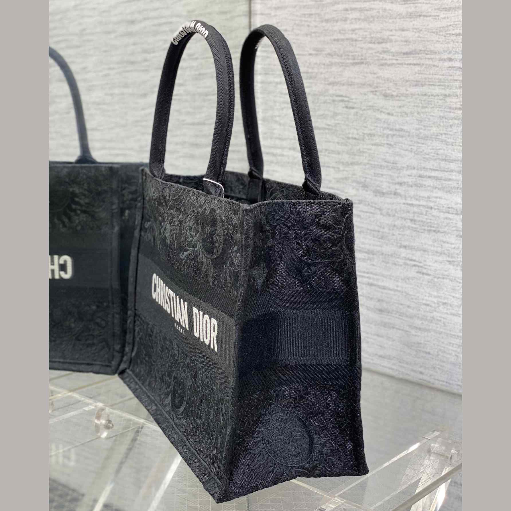 Dior Medium Dior Book Tote - PerfectKickZ