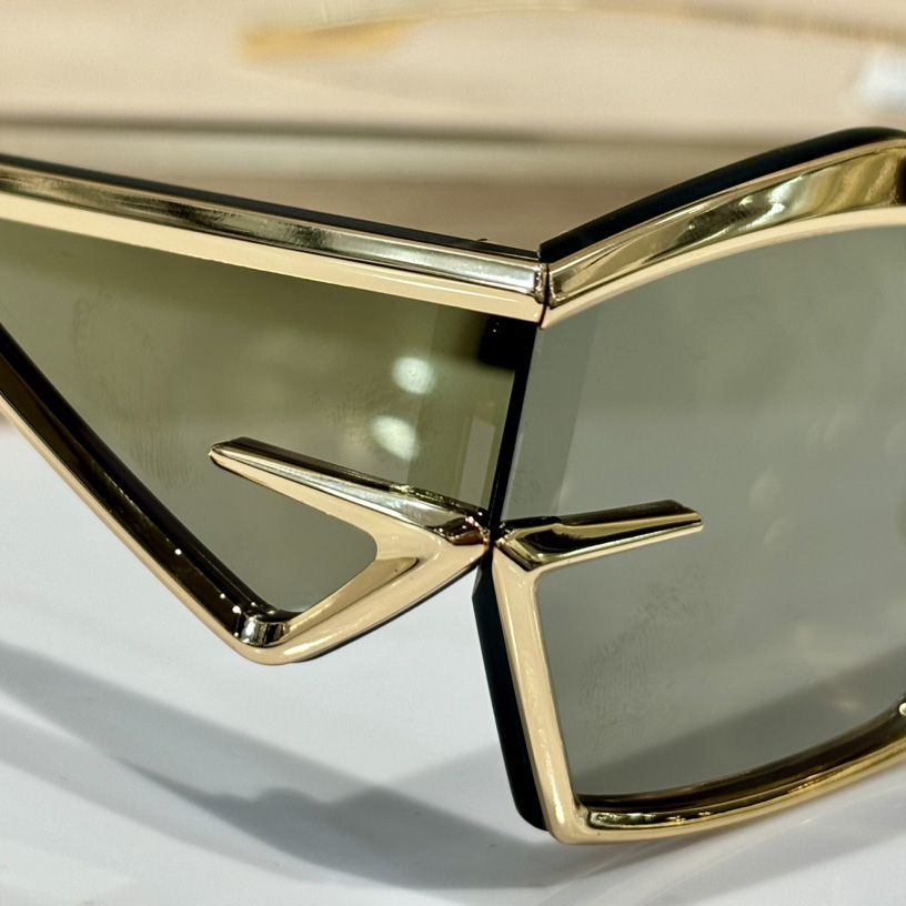 Givenchy Giv Cut Unisex Sunglasses In Metal   GV40066 - PerfectKickZ