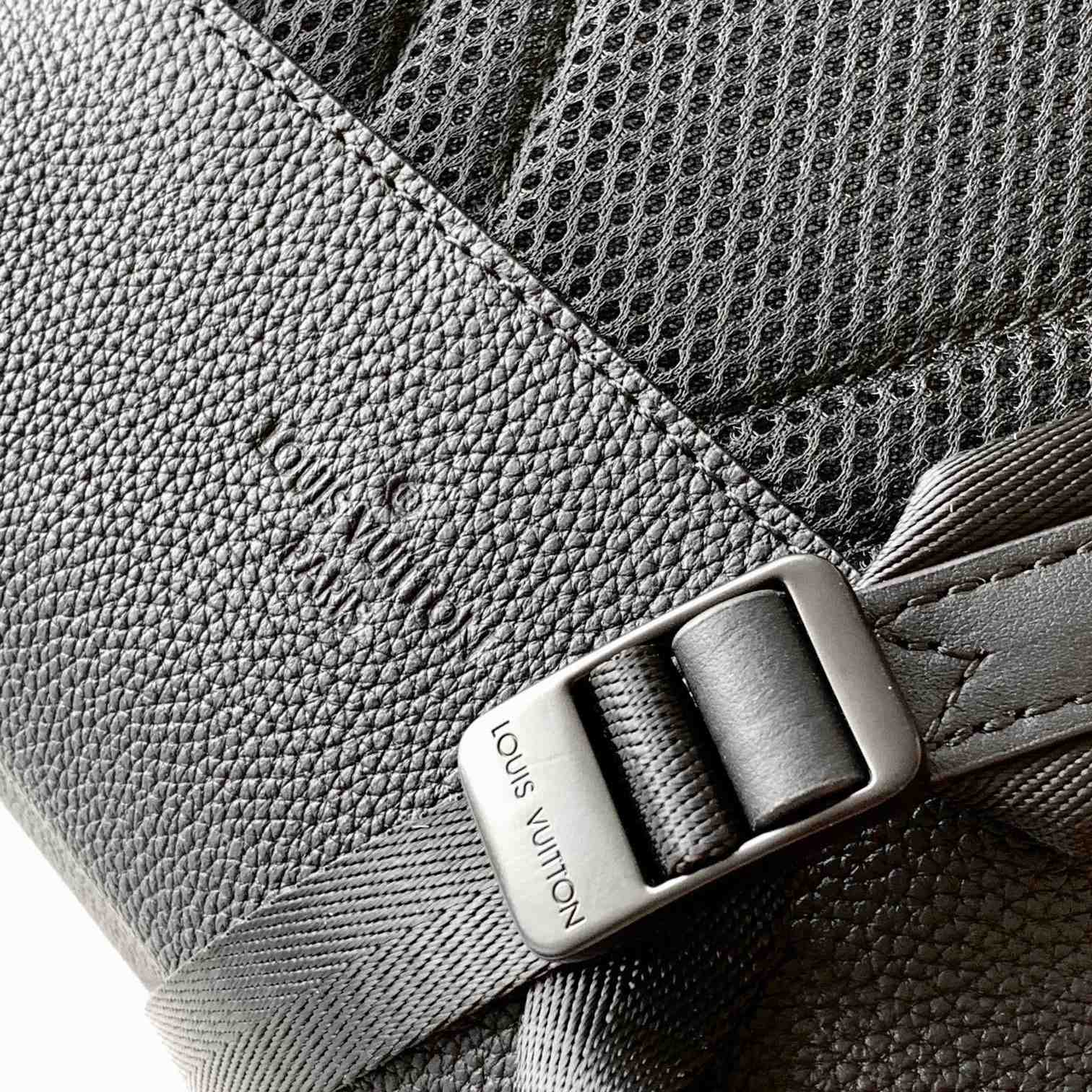 Louis Vuitton Takeoff Backpack    M57079 - PerfectKickZ