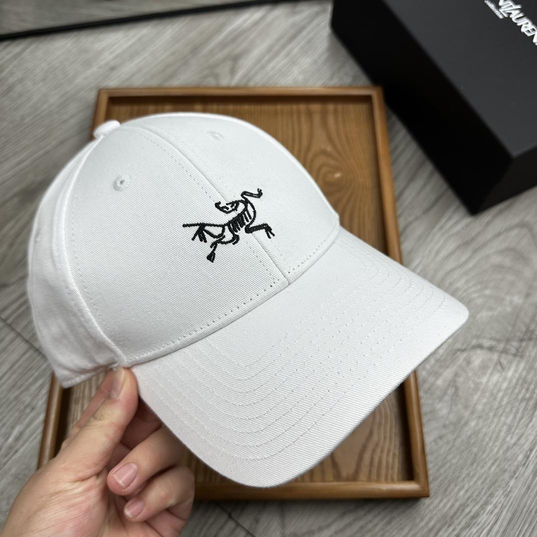 Arc’teryx Cap - PerfectKickZ