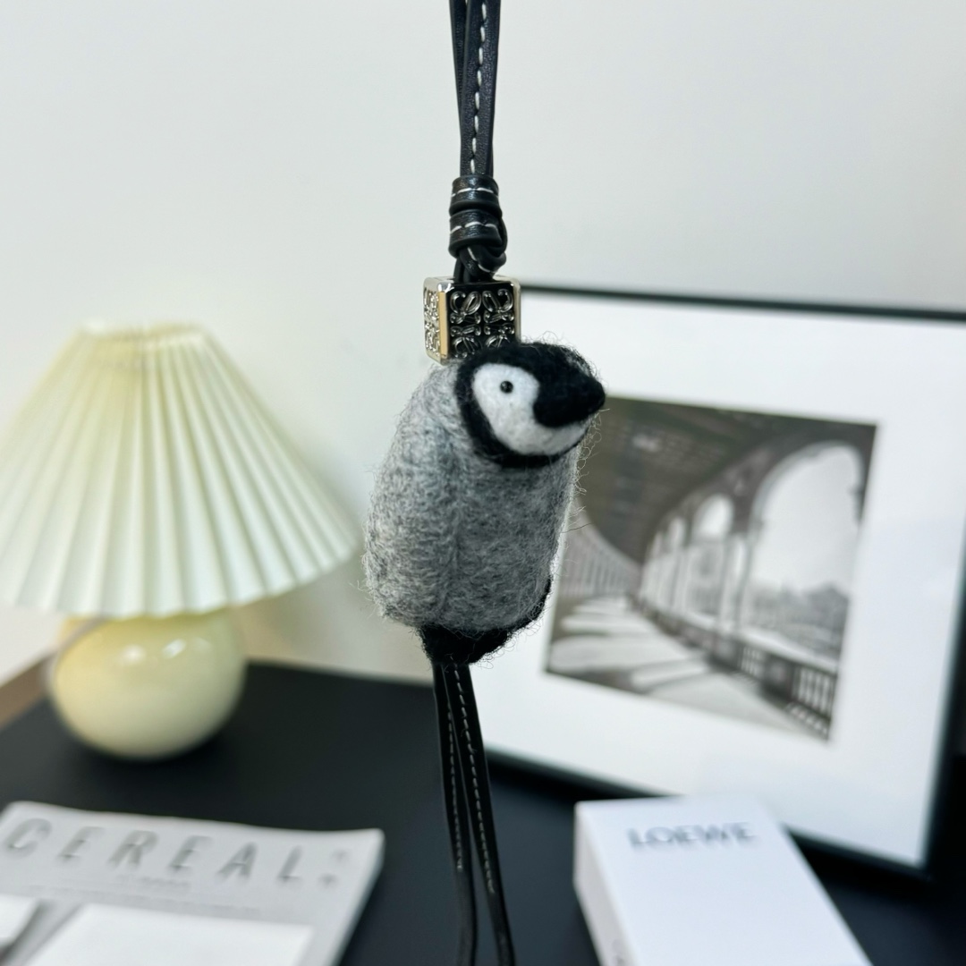 Loewe Baby Penguin Charm In Felt And Calfskin - PerfectKickZ