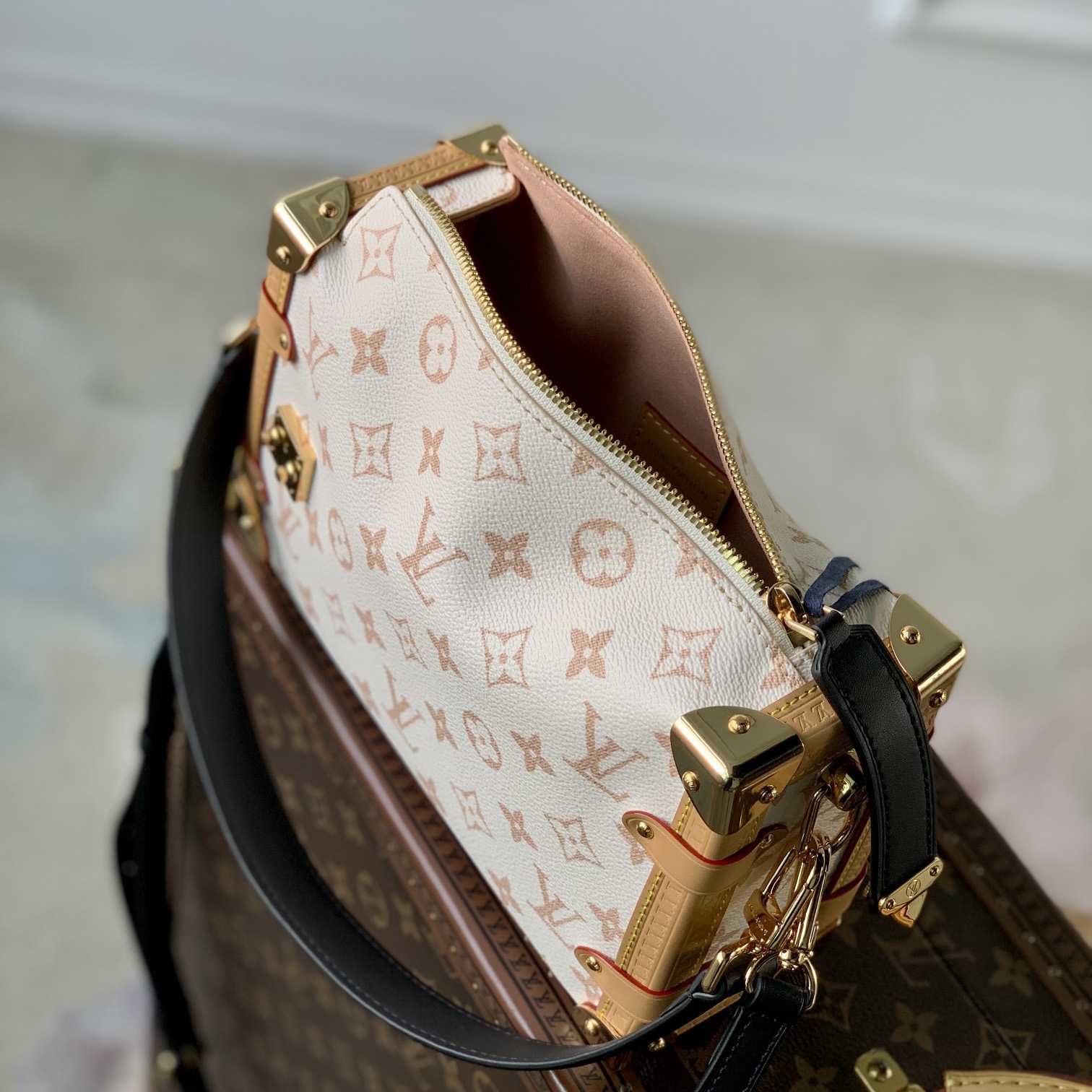 Louis Vuitton Side Trunk MM   M46907 - PerfectKickZ