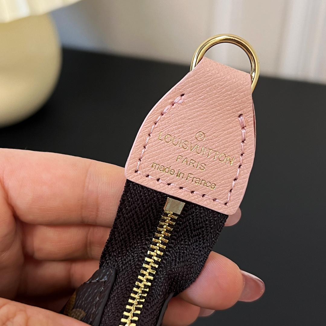 Louis Vuitton Mini Pochette Accessoires    M82623 - PerfectKickZ