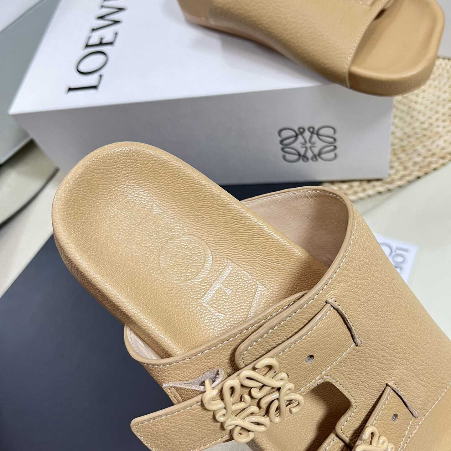 Loewe Ease slide In Goatskin - PerfectKickZ