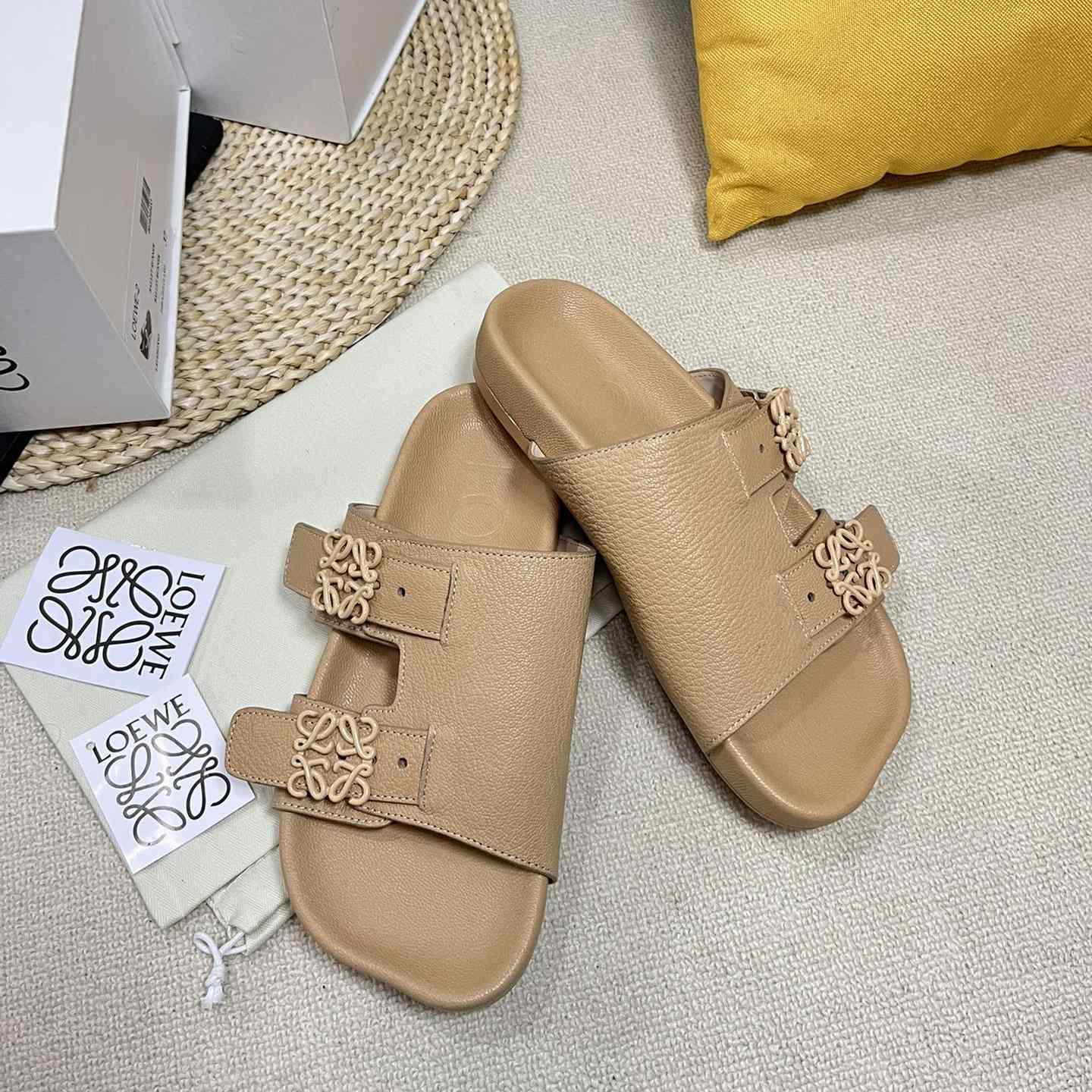 Loewe Ease slide In Goatskin - PerfectKickZ