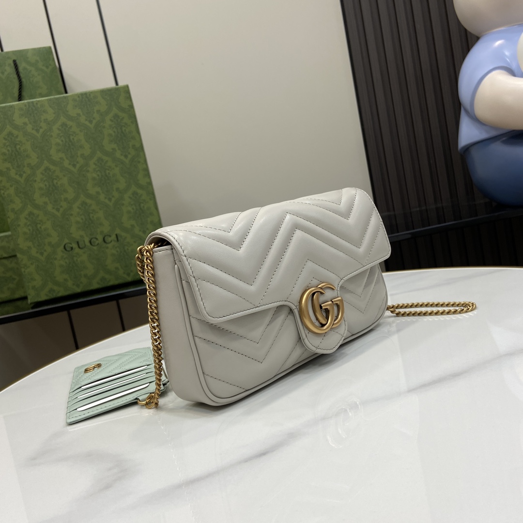 Gucci GG Marmont Mini Bag (21x 12x 5cm) - PerfectKickZ
