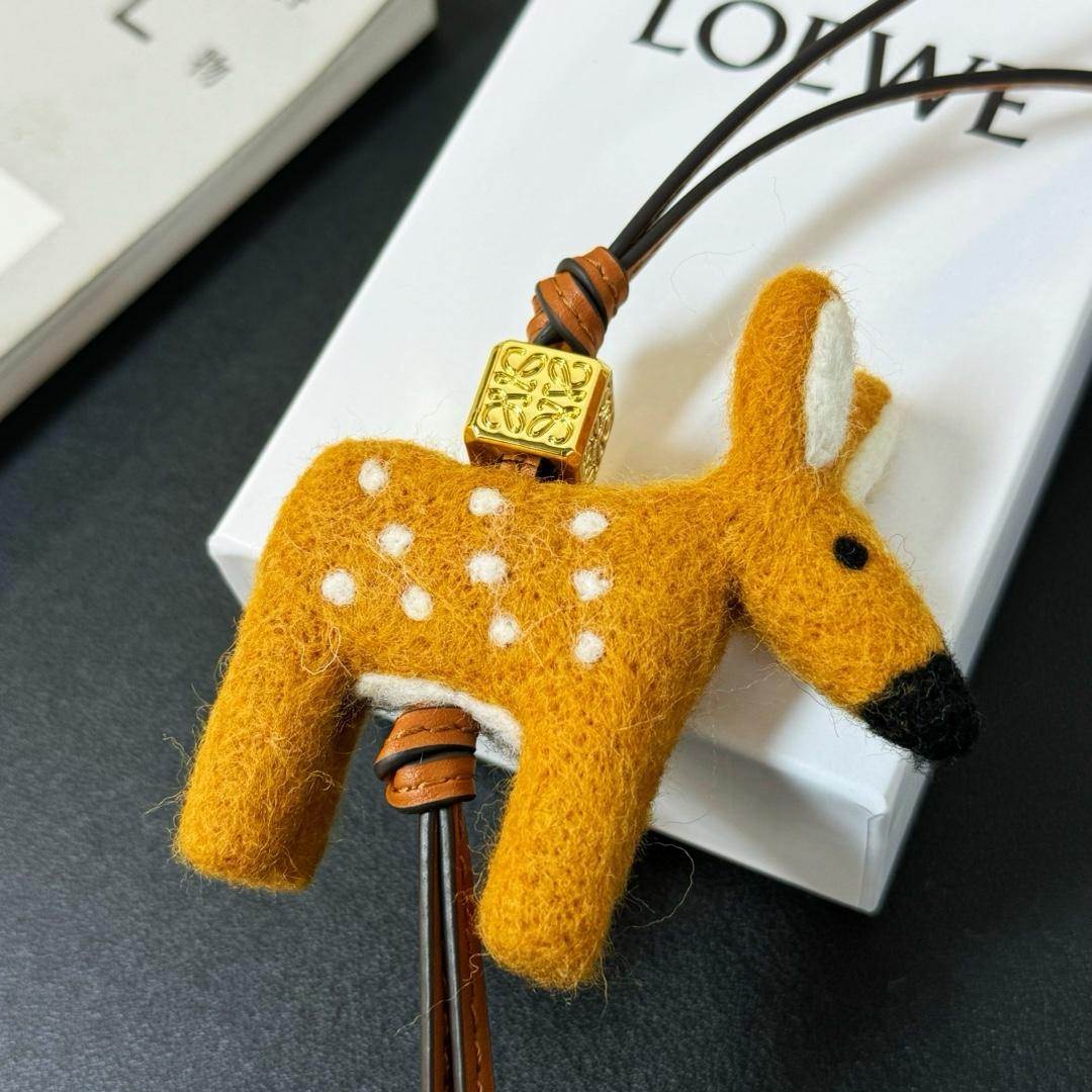Loewe Deer Charm In Felt And Calfskin - PerfectKickZ