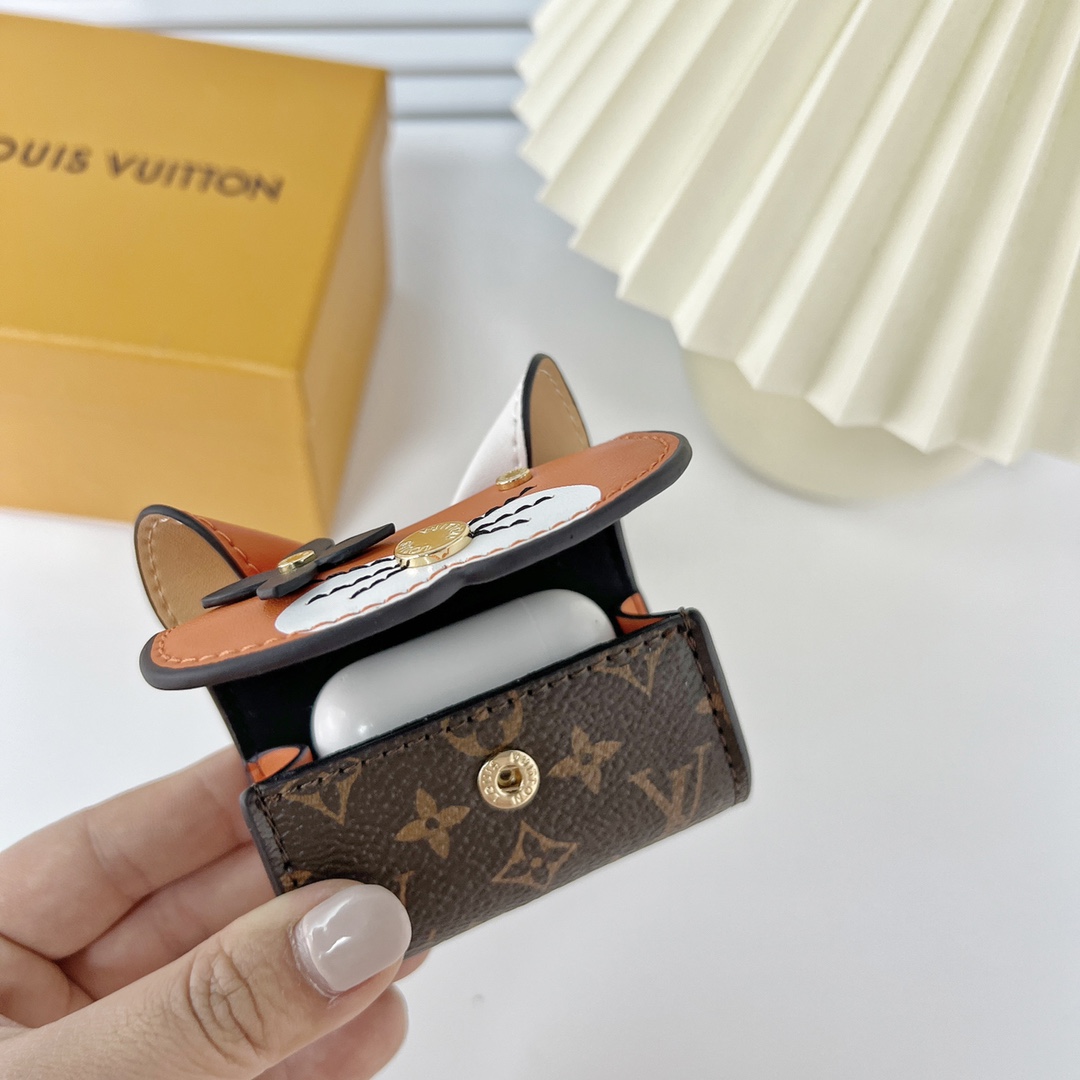 Louis Vuitton Cat Earpods Case   GI0862 - PerfectKickZ