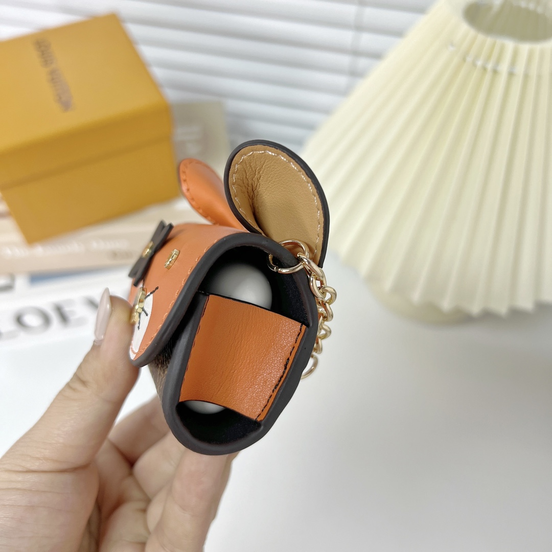 Louis Vuitton Cat Earpods Case   GI0862 - PerfectKickZ